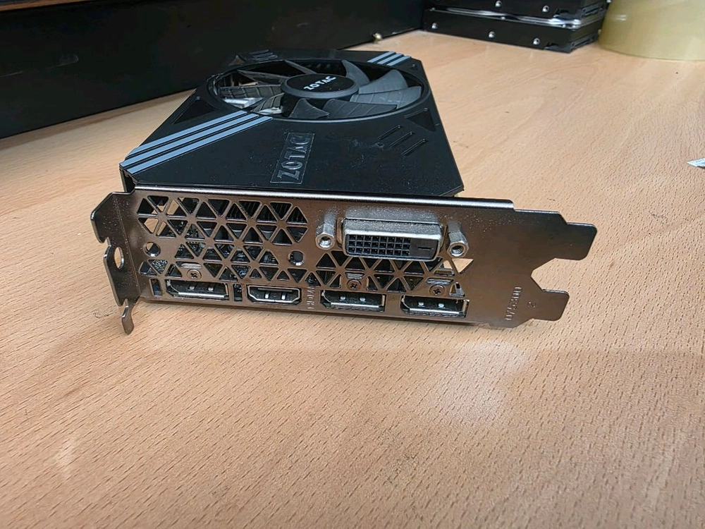 조탁 그래픽카드 GTX 1060 6GB 이미지