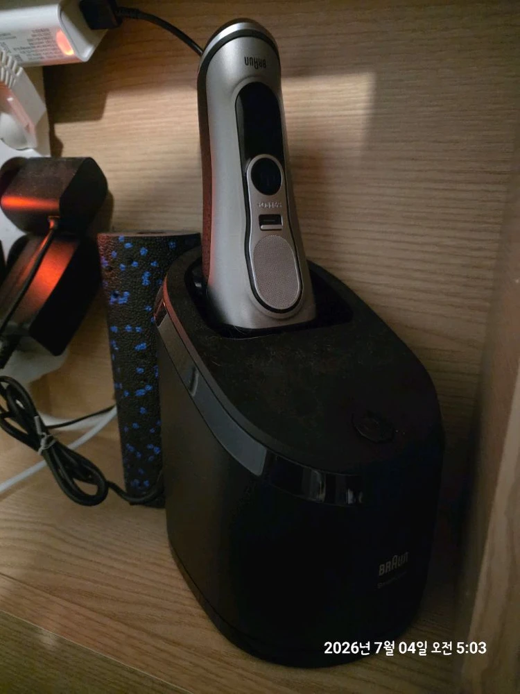 BRAUN 시리즈 9 PRO+ 울트라 씬 전기면도기 이미지