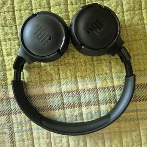 JBL Tune 520BT 노이즈캐슬링 무선 헤드폰 이미지