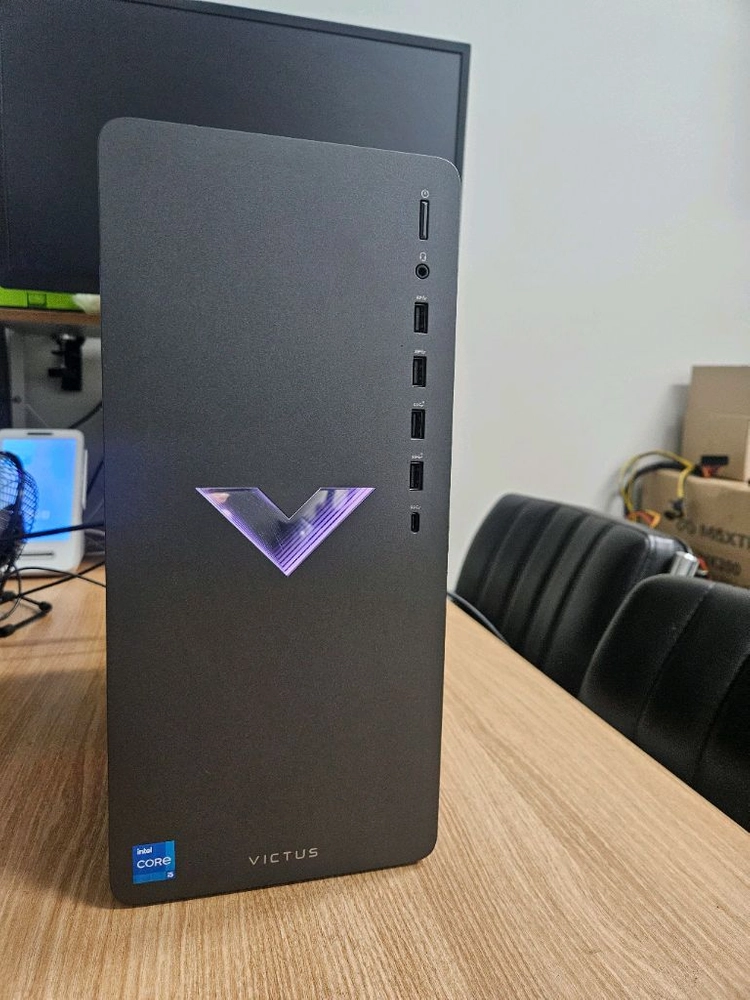 HP 빅터스 i5 12400 RTX 3050 데스크탑 팝니다 - 안심되는 중고거래