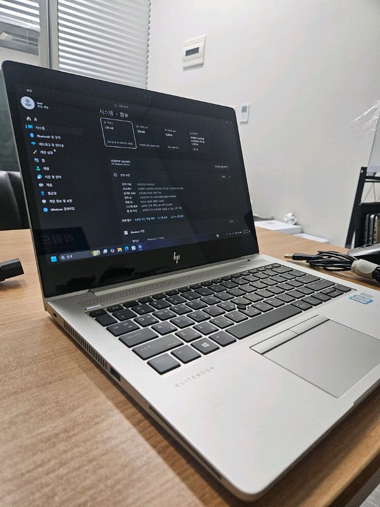 HP i5 8세대 터치스크린 노트북 팝니다 이미지