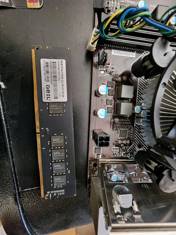 h110m pro d i3 6100 8g 메인보드 cpu ram 팝니다 이미지
