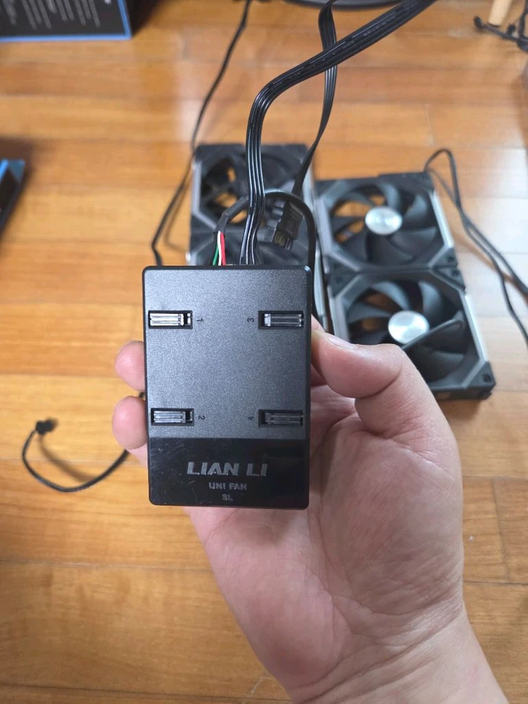 리안리 유니팬 120 + 컨트롤러 이미지