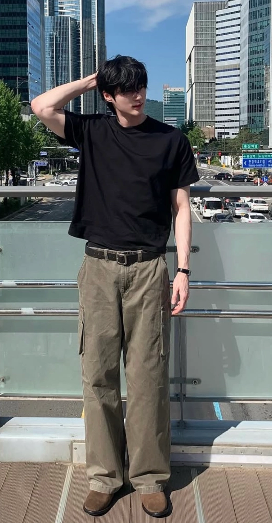 렉토 변우석 자수로고 반팔티 블랙 L사이즈 판매 이미지