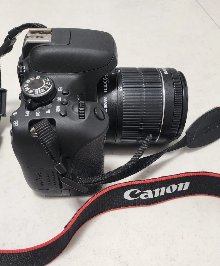 Canon EOS 750D DSLR 카메라 A급 이미지