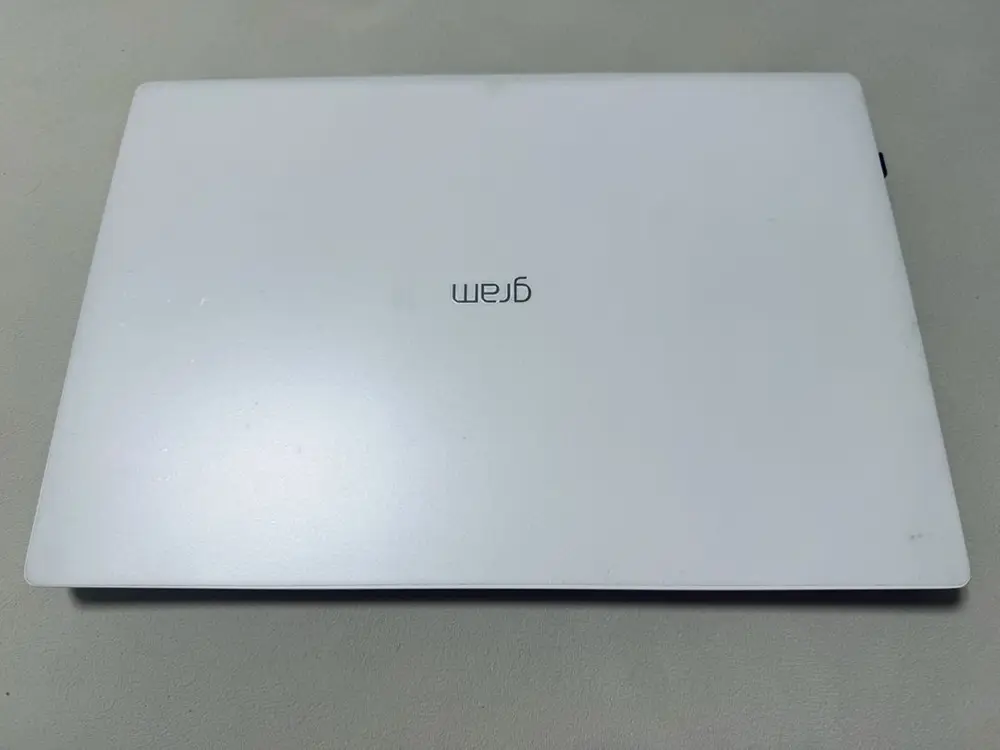 LG 그램 17인치 i7 / RAM 16GB / 박스O / 충전기O - 안심되는 중고거래