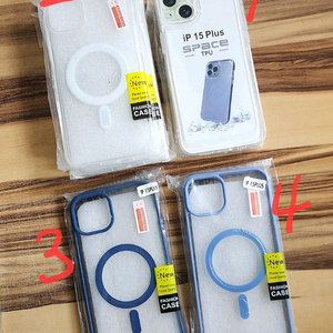 애플 아이폰15plus (플러스) 투명 맥세이프 폰 케이스 이미지