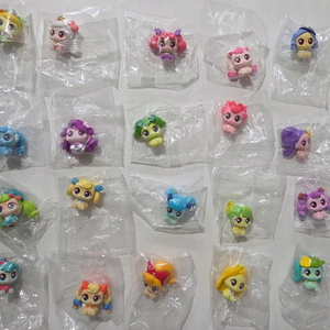 캐치티니핑 티니핑 피규어 새콤핑 달콤핑 꾸래핑 부끄핑 하츄핑 행운핑 꼼딱핑 이미지