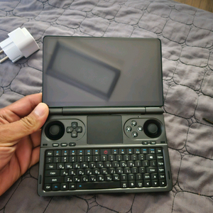 gpd win mini 7840u 64gb 2tb 이미지