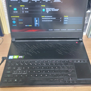 옵치 잘돌아가는 i7 rtx2070 maxq 24gb 500gb ROG 게이밍 노트북 판매합니다(한컴오피스설치) 이미지