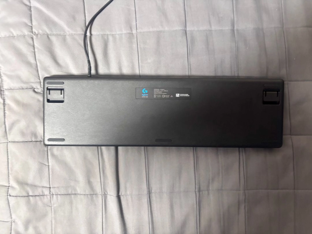 로지텍 G413 SE 갈축 기계식키보드 이미지