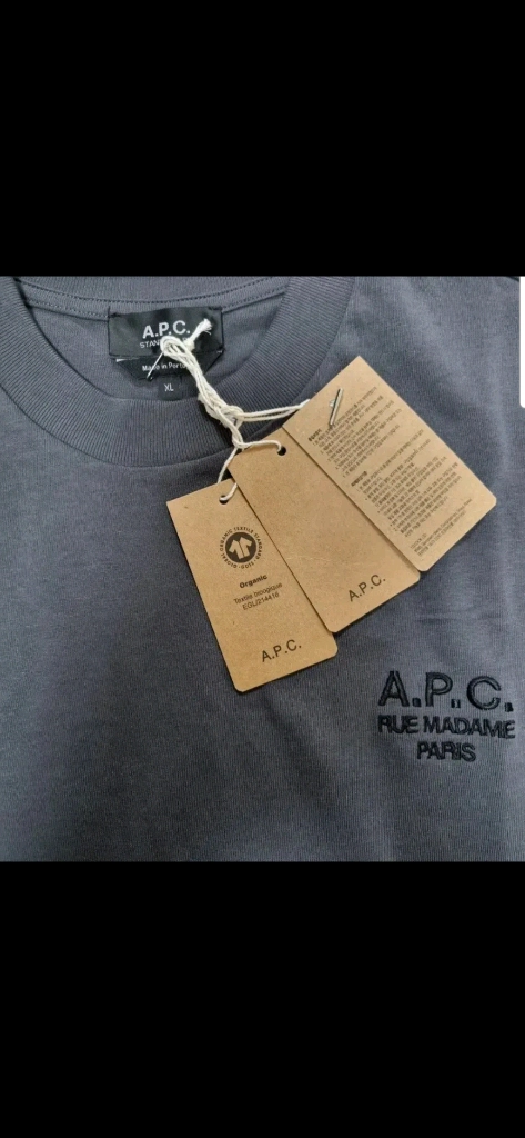 아페쎄 APC 반팔티 이미지