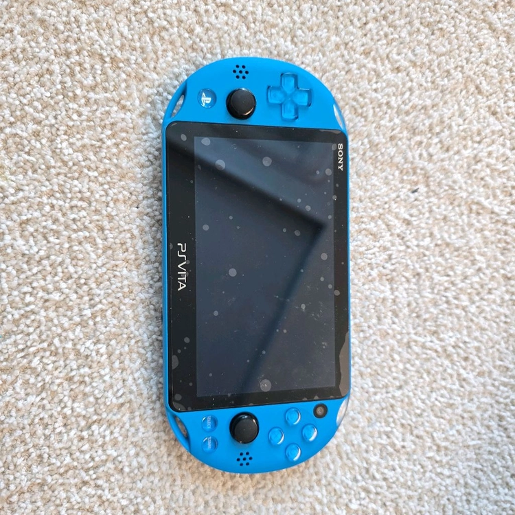 PS Vita 2세대 A급 아쿠아 블루 (커피 256G) + 게임 7장 이미지