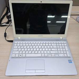 삼성 노트북 NT500R5L-M51S i5-6200U 램8GB 500GB 판매 이미지