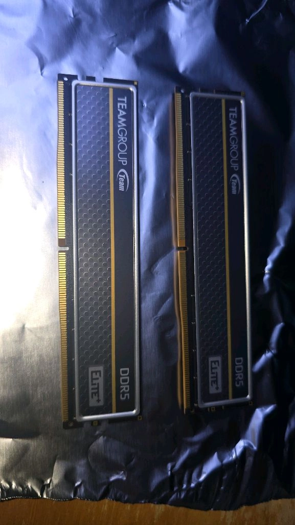 팀그룹 Elite DDR5 4800 64GB(32*2) 이미지