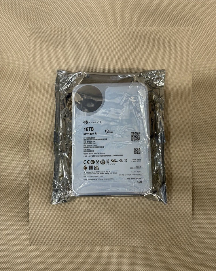 Seagate SkyHawk AI 16TB CCTV HDD NAS 하드디스크 이미지