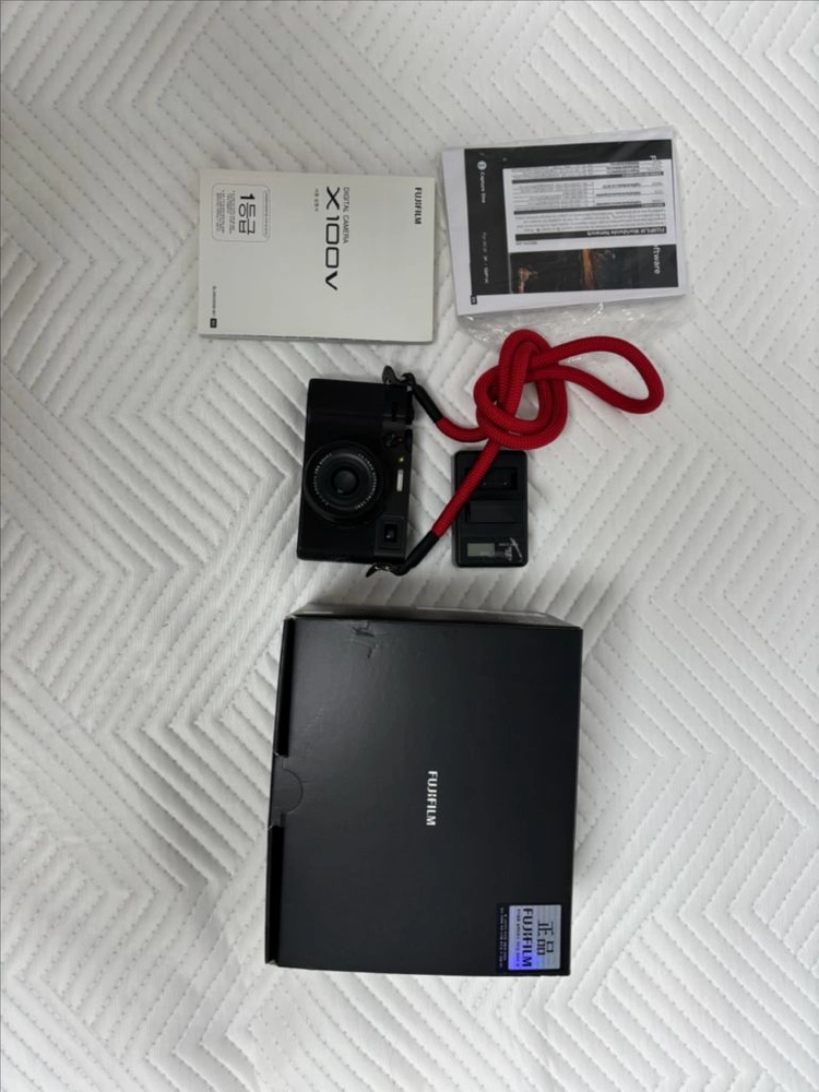 후지필름 x100v 이미지