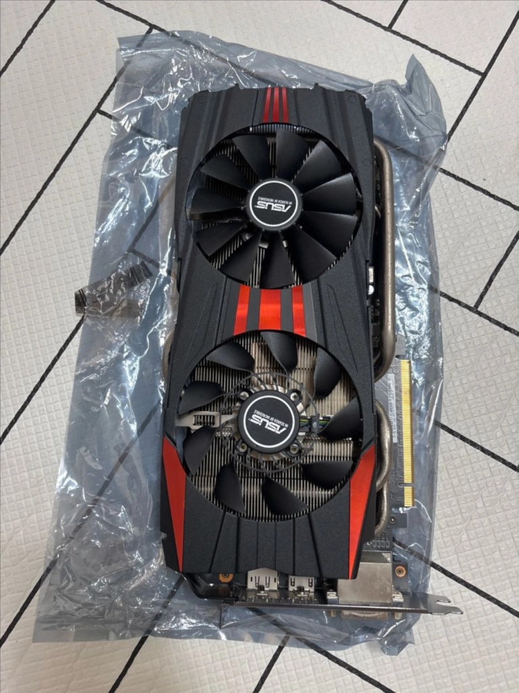 ASUS DirectCU2 그래픽카드 GTX-780 이미지