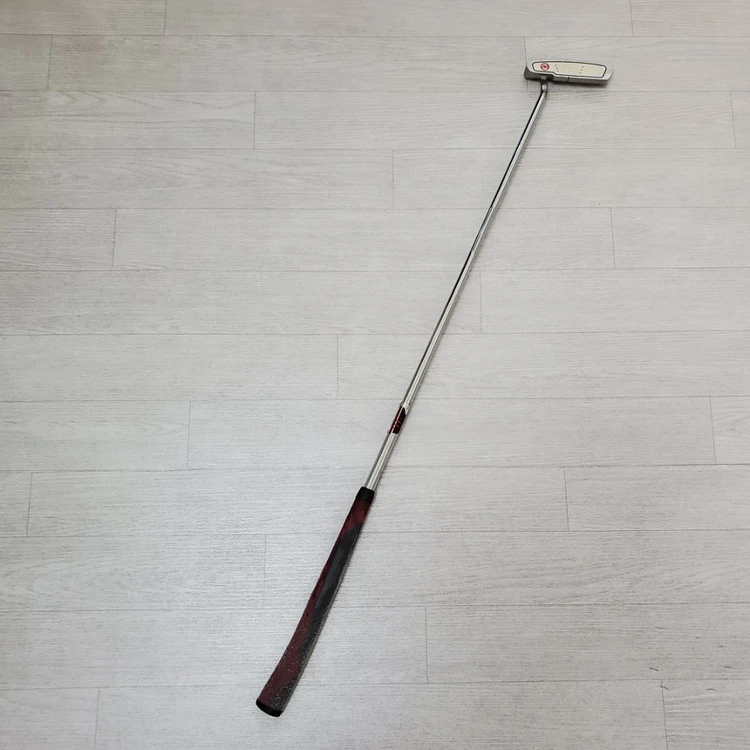 오디세이 화이트핫 XG 3번 퍼터 34인치 골프채 이미지