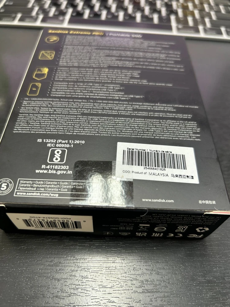 샌디스크 외장 SSD 익스트림 E61 4TB 블랙 미개봉 새상품 이미지