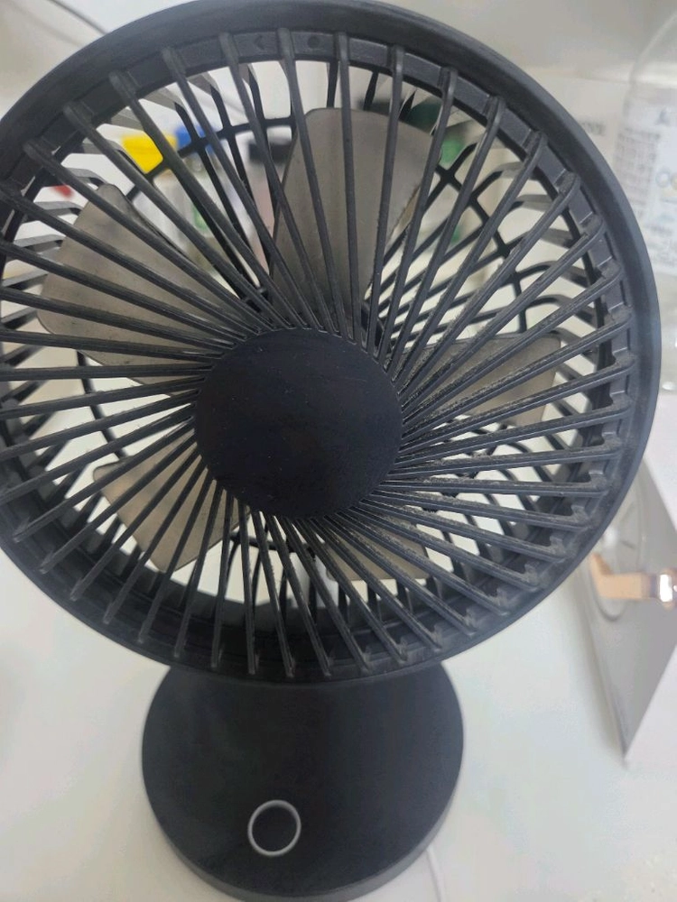 무선 미니 캡핑용 선풍기 이미지