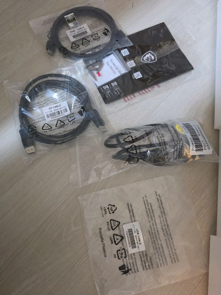 msi 321URX QD-OLED 240hz 4k 32인치 모니터 판매 이미지
