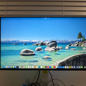 Mini LED 32인치 4K 160Hz 듀얼모드 게이밍 모니터팝니다. 이미지