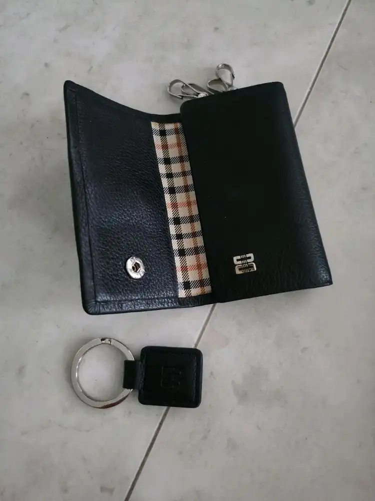 닥스 키 홀더 이미지