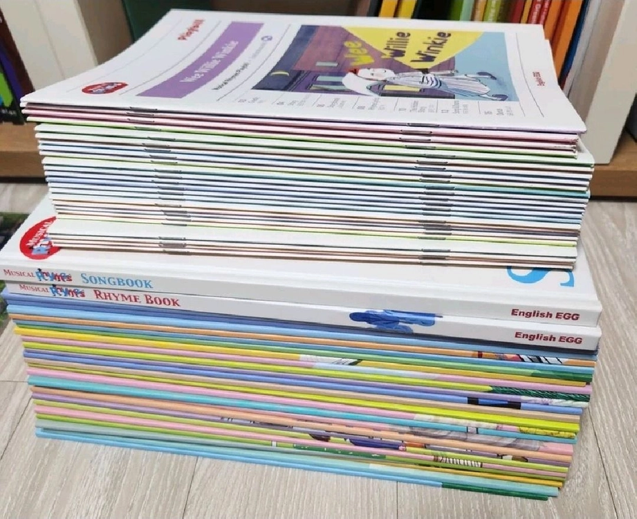 잉글리쉬에그 뮤지컬라임 (스피킹북25, Playbill 25, 송북1권,라임북1권,송카드2) 이미지