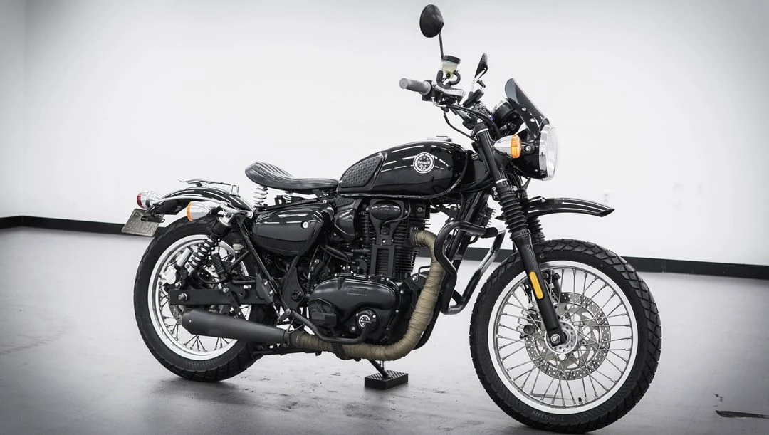 베넬리 임페리알레 400 ABS 20년식 17,000km 판매합니다. 이미지