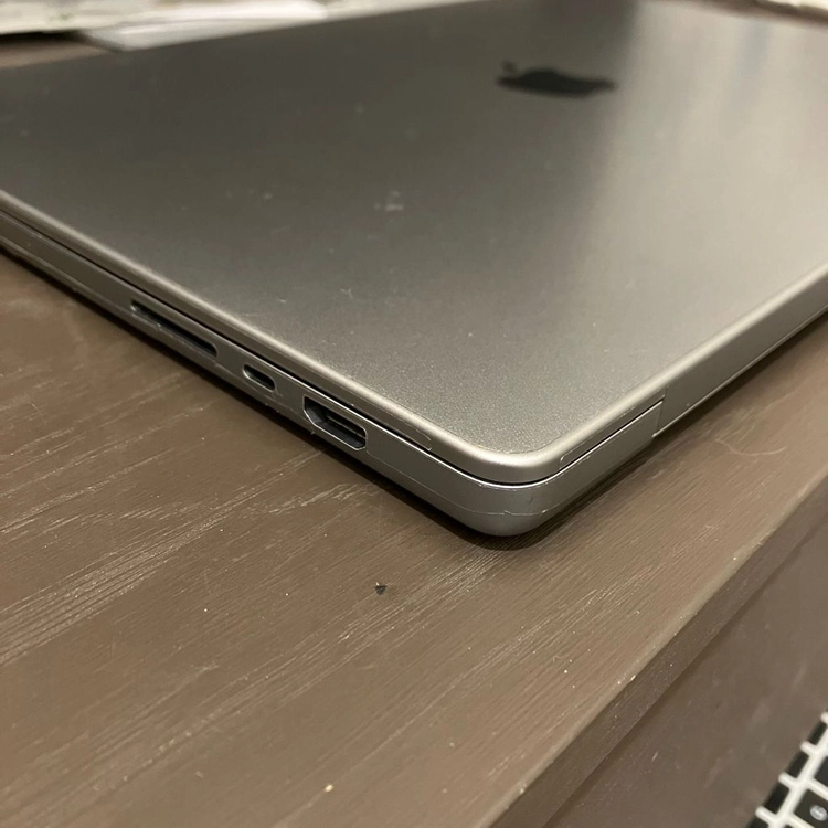 애플 맥북프로 m1pro 16인치 16기가 1테라 이미지