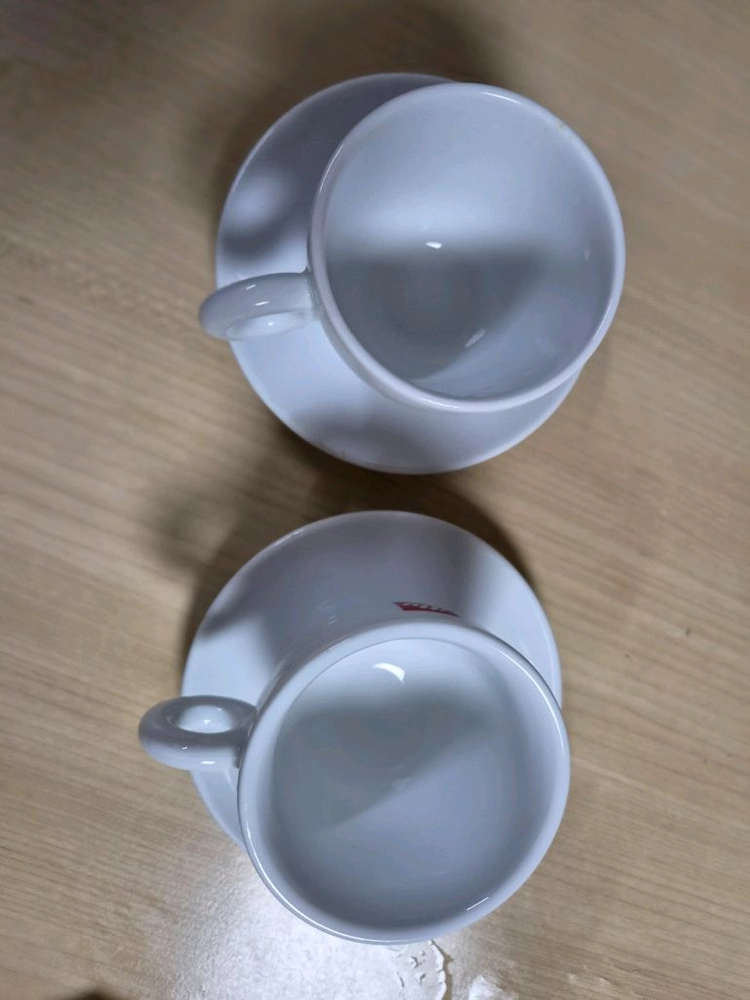 일리 에스프레소 커피잔 세트 이미지