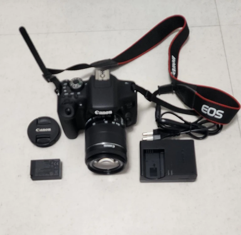 Canon EOS 750D DSLR 카메라 A급 이미지