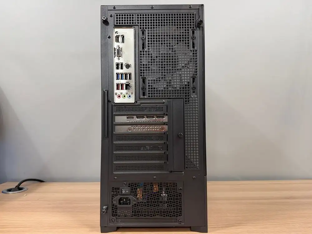 7800X3D/RTX 5060 Ti/램16G/SSD 500GB/게임용PC 이미지