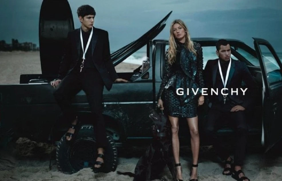 독보적인 하이엔드 아우라 GIVENCHY (지방시 정품) 명품 빈티지 사피아노 가죽 벨트 여성 정장벨트 이미지
