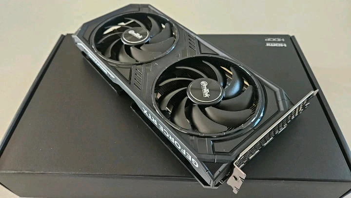 이엠텍 RTX 4060 Ti Storm X Dual 8GB 팝니다 이미지