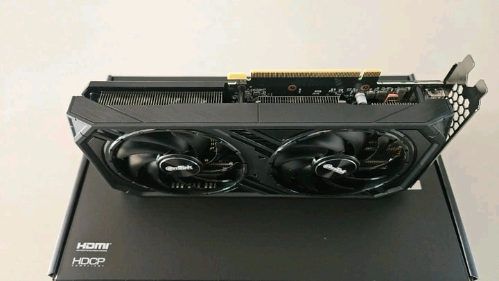 이엠텍 RTX 4060 Ti Storm X Dual 8GB 팝니다 이미지
