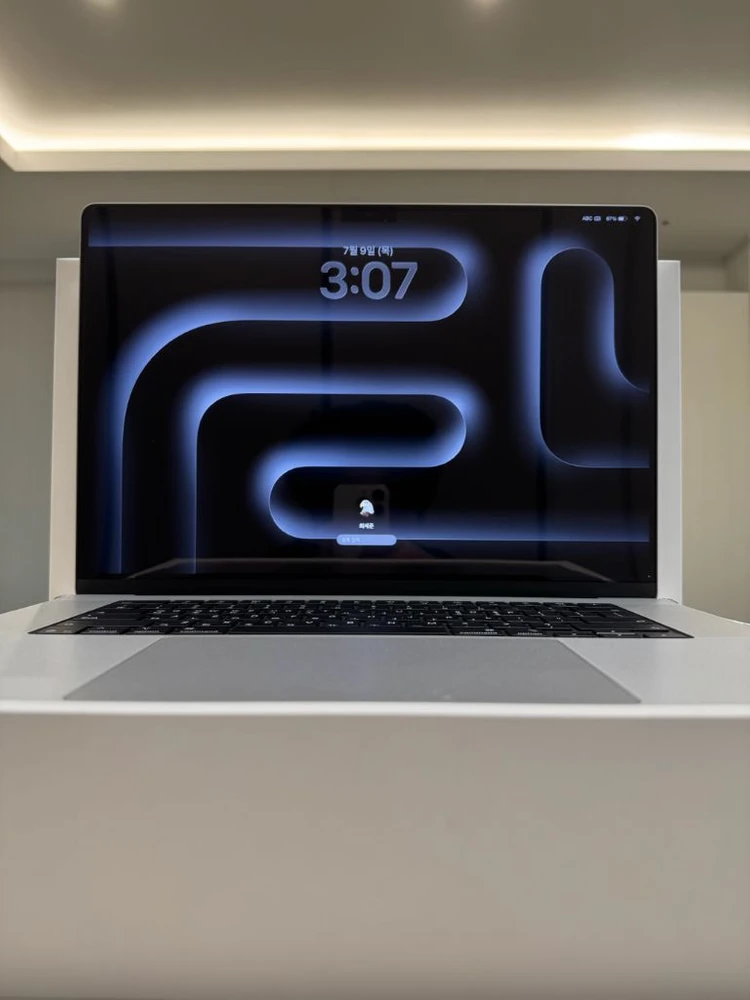 맥북 프로 M5 16 48GB 실버 Apple MacBook Pro M5 16인치 애플맥북프로m5 16 *급처 이미지