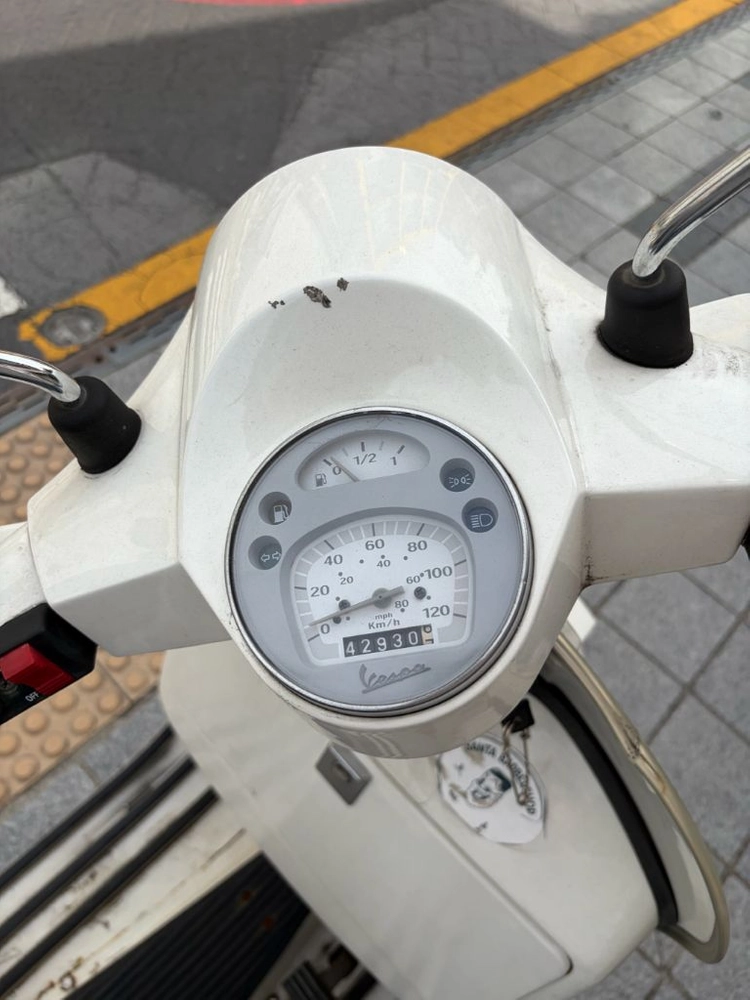 베스파px 이미지