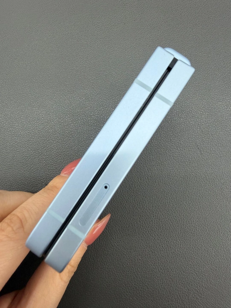 갤럭시 Z플립6 256GB 블루 SS급 정상해지 선택약정 가능 실사진 101088 이미지