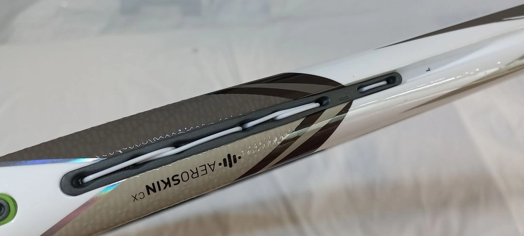테니스라켓 던롭 바이오미메틱 s7.0 라이트(264g) 이미지