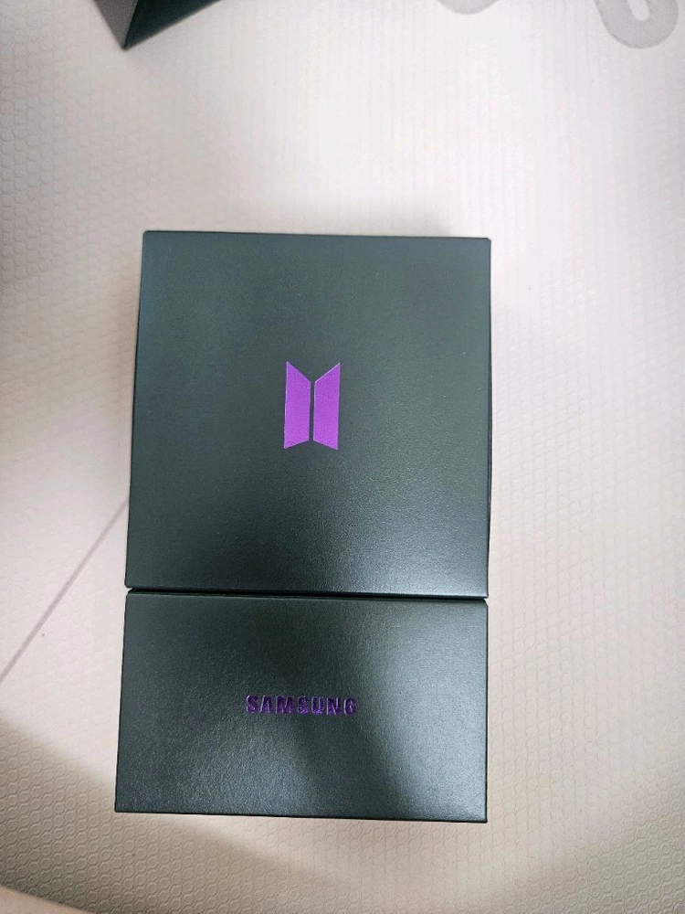 방탄소년단 갤럭시 버즈 포토카드+케이스 전부 이미지