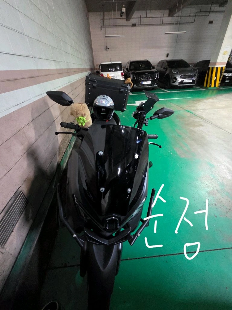 NMAX 125 26년식 블랙 이미지