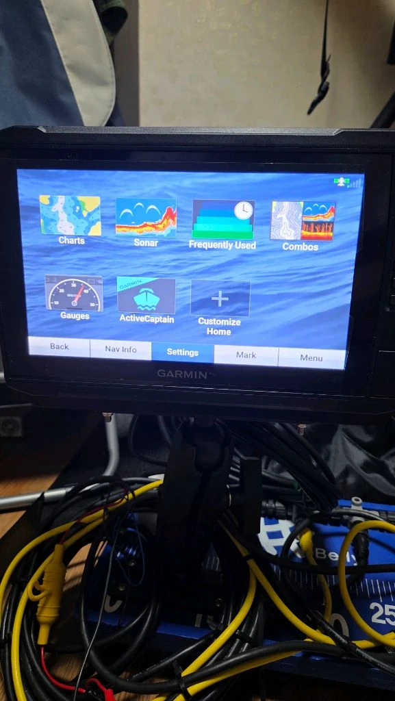 가민 9인치어탐기 에코맵 uhd 95sv + gps 24xd,스태디캐스트 팝니다 - 안심되는 중고거래