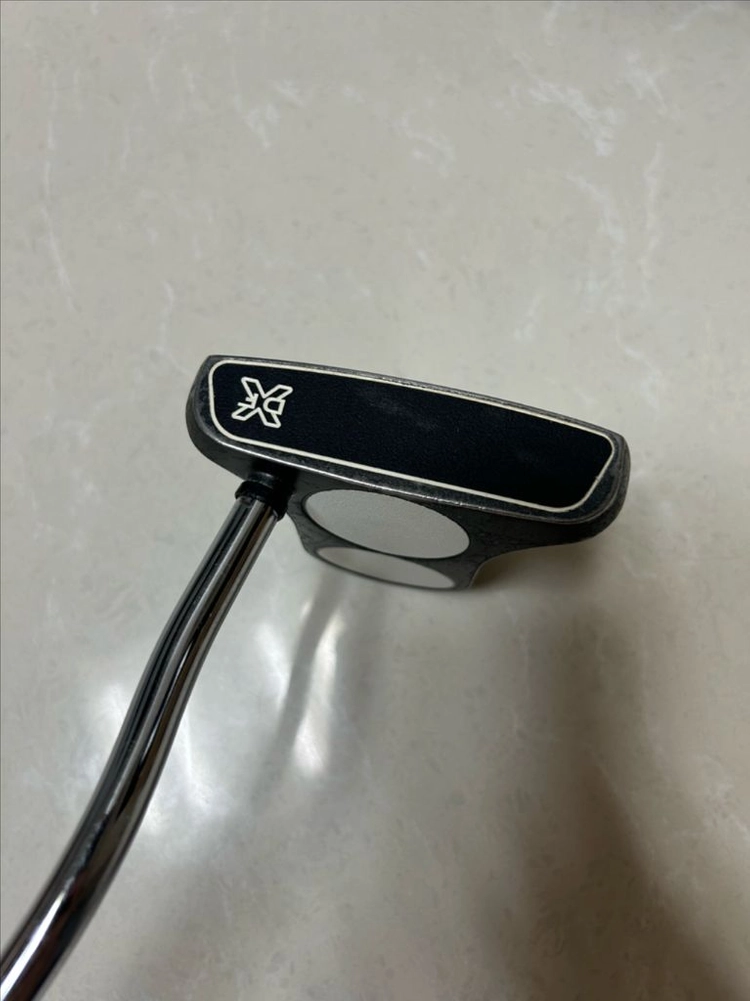 오디세이 투볼 퍼터 판매 이미지