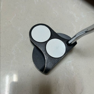 오디세이 투볼 퍼터 판매 이미지