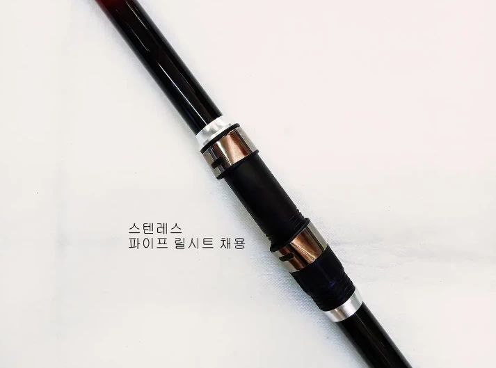 바낙스원투대,카고카본낚시대4.3m2대, 5000번릴2대, 낚시가방 이미지