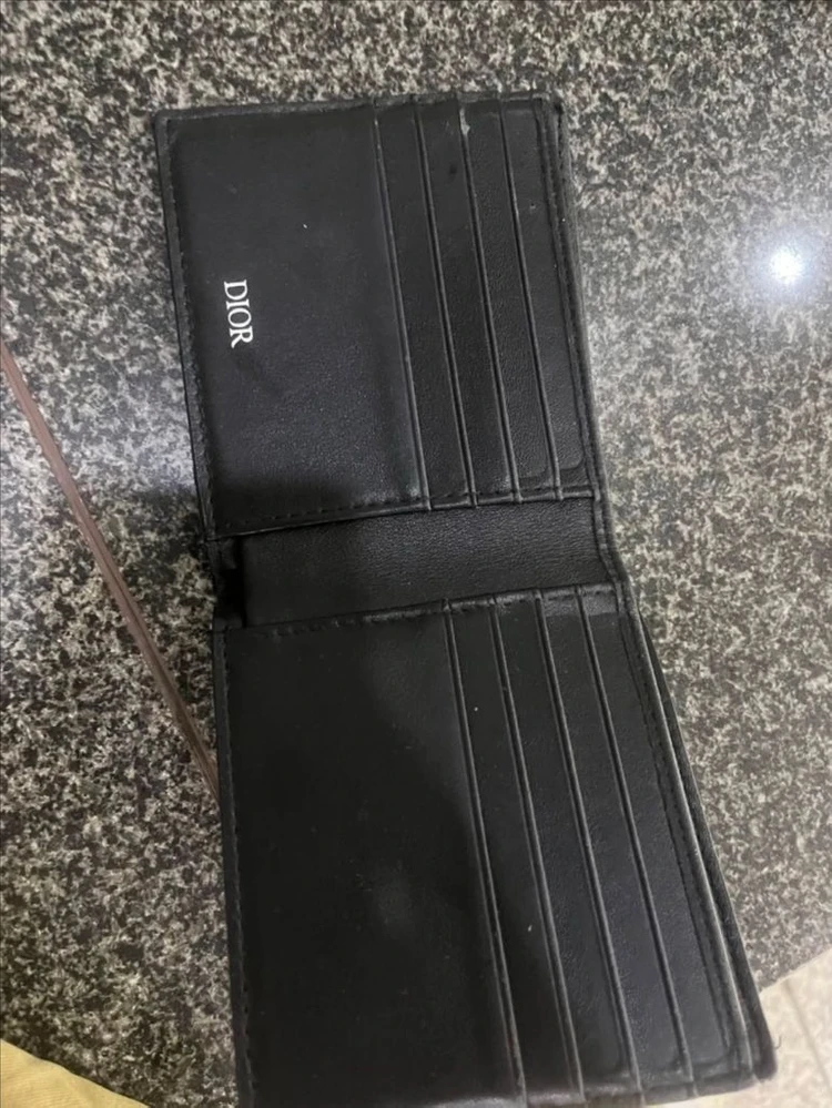 오블리크 패턴 반지갑 이미지