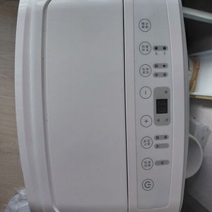 (부산) 캐리어 이동식 에어컨 (CPA-Q091PD) 창문브라켓, 자바라, 리모컨 풀세트 입니다. 이미지