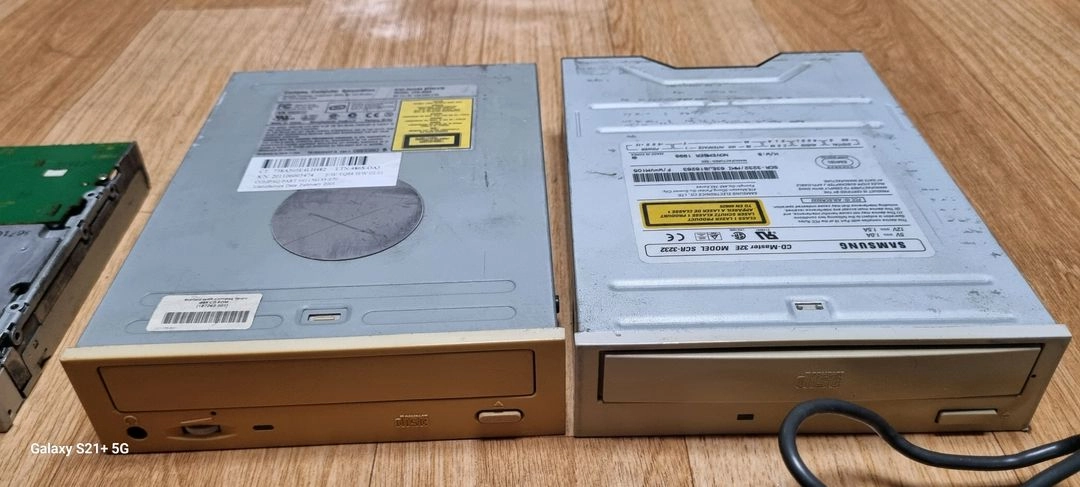 (단/입) 구형 컴퓨터 플로피디스크 드라이브/ CD-ROM/DVD-RW 3종 일괄판매 이미지